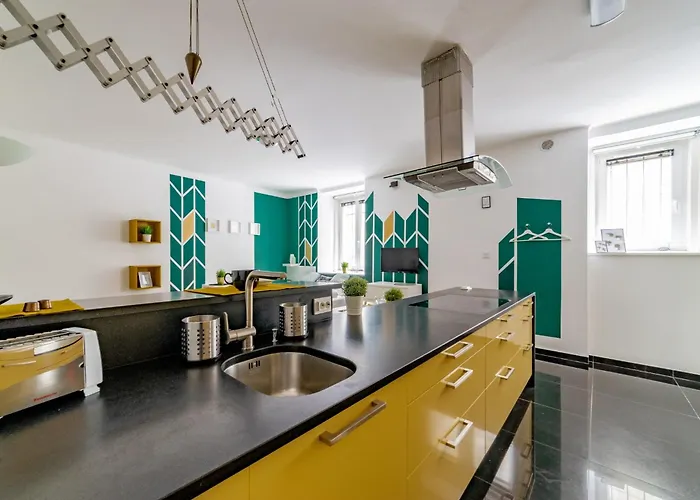 Cosy Castle Apartment