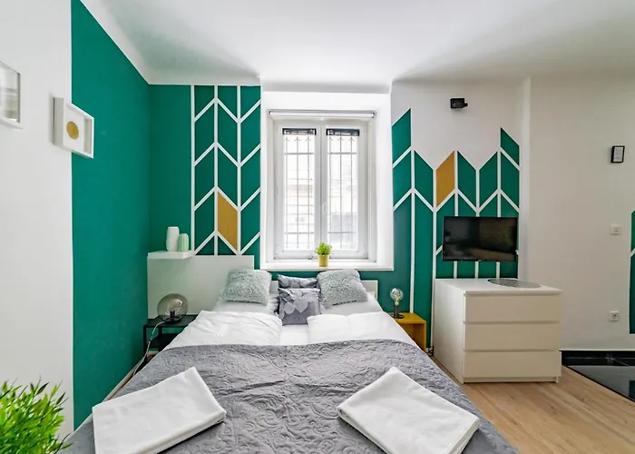 Cosy Castle Apartment